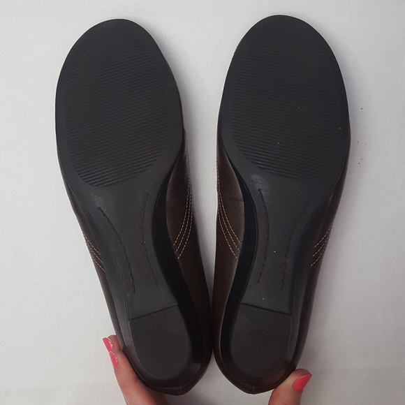 Life Stride Flats - Picture 4 of 6